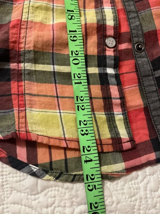 Harley Davidson Plaid Sleeveless Snap-Front Top with Patches, size small - Picture 11 of 12